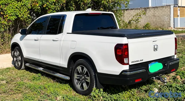 jeepetas y camionetas - Título: Honda Ridgeline 2017 – 4x4 – RD$1,300,000  5
