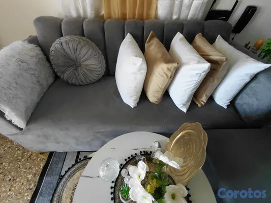 muebles y colchones - Juego de Sofás / Mueble de Sala] en Excelente Estado 2