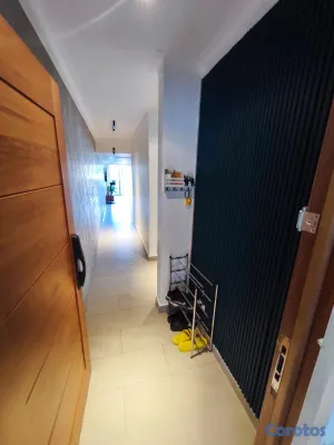 apartamentos - vendo avenida independencia jardines del Sur tercero nivel dos hab 2.5 baños par 6