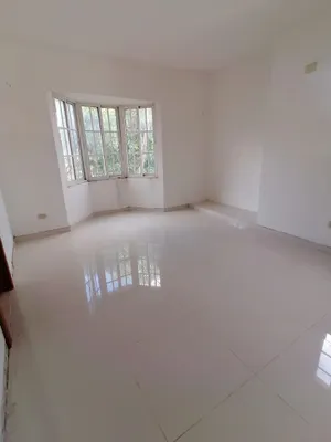 casas - Se vende casa en San Isidro residencial cerrado cerca del supermercado Bravo 8