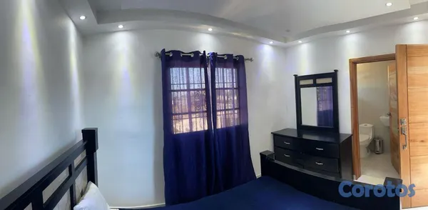 casas - Ven y disfruta el lujo de esta exquisita casa,  próximo a Av.España  5
