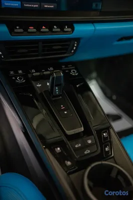 carros - PORSCHE 911 CARRERA GTS 2025 12