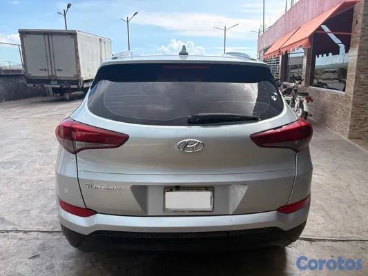 jeepetas y camionetas - Hyundai Tucson 2016   3