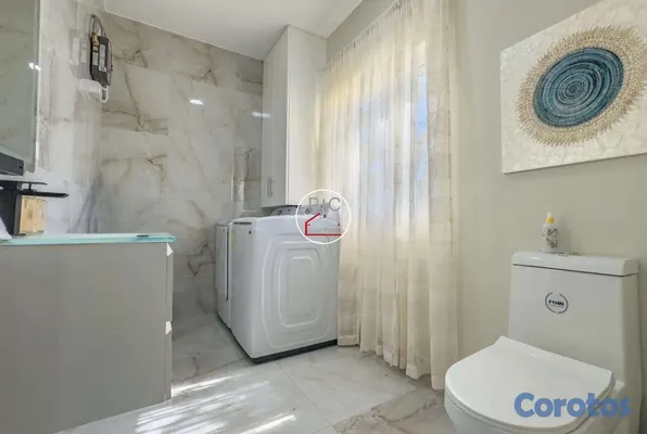 apartamentos - Brand New & Ocean-View: A 3-Bedroom Retreat at Hil 13