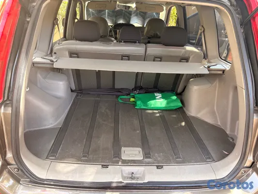 jeepetas y camionetas - Nissan X-Trail 2.5 2006 – Excelente condición / Motor a toda prueba
 7