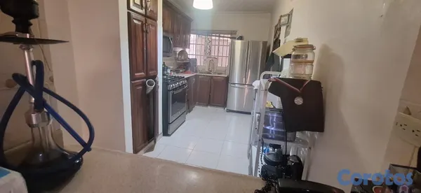 apartamentos - vendo primer nivel mirador sur dos habitaciones dos baños servicio parqueo  7