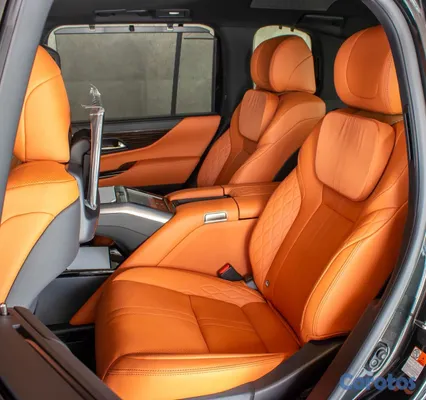 jeepetas y camionetas - Lexus LX 600 VIP 2026 6