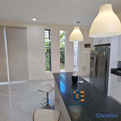 casas - VENDO moderna Casa con finos detalles y acabados d 5