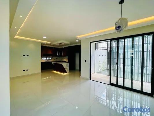 casas vacacionales y villas - CASA FAMILIAR EN VENTA EN LA ROMANA, EN UN RESIDENCIAL EXCLUSIVO 
 11