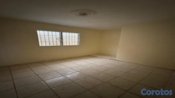 casas - Casa en Alquiler | Cerros del Oeste | 3 Hab. 9