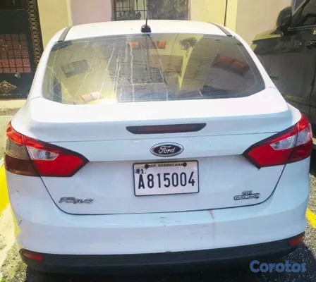 carros - Vendo Ford Focus 2013 con detalles para reparar. 15