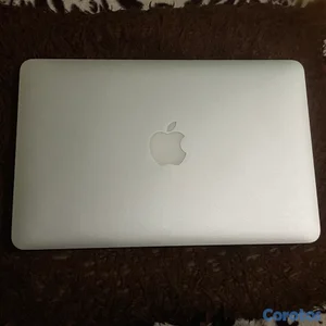 Macbook Air, 11 pulgadas, 2015, i7, 8GB Ram, 512GB