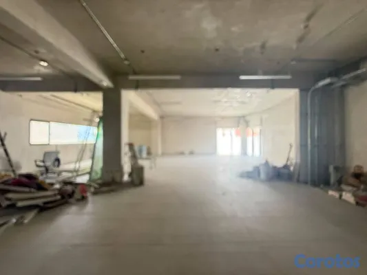 oficinas y locales comerciales - LOCAL COMERCIAL EN ALQUILER - MIRADOR SUR 4