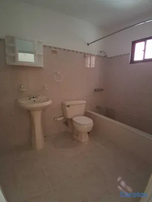 casas - Casa en Invimosa en Alquiler   RD$ 28,000  7