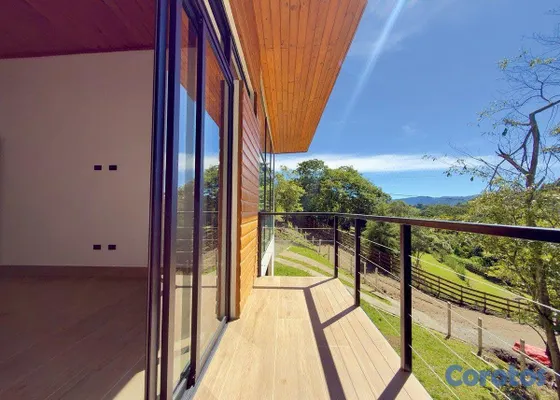 casas vacacionales y villas - En Venta Villa en Constanza en Proyecto Cerrado 10