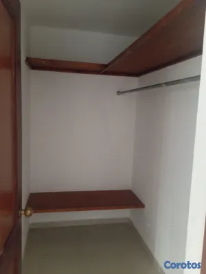 apartamentos - Bella Vista Norte / 2 hab. con baños / primer piso  5