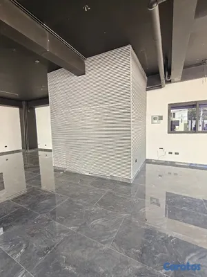 oficinas y locales comerciales - Hermoso Local En Alquiler / Ubicación Privilegiada 2