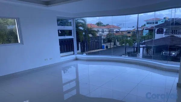 apartamentos - 🏡 Apartamento en Alquiler – Los Corales 5
