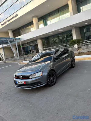 carros - Volkswagen Jetta Sport 2017 
Motor 1.4 8