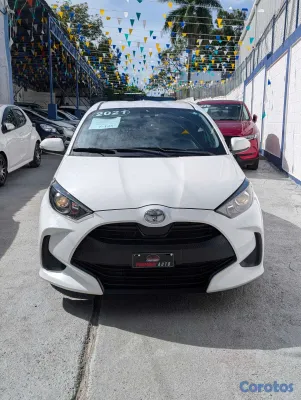 carros - TOYOTA YARIS 2021 3
