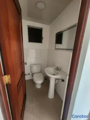 apartamentos - De oportunidad apartamento en Evaristo Morales 3