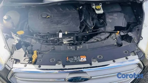 jeepetas y camionetas - Ford Escape SE EcoBoost 2017 Negra – Piel – Excele 4