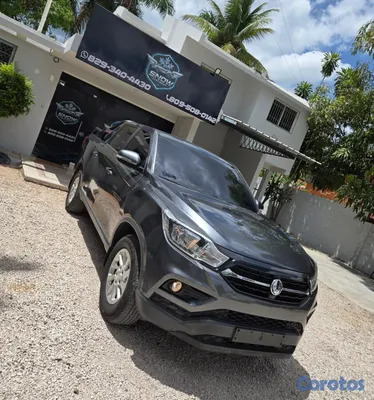jeepetas y camionetas - KGM REXTON 2021 GRIS OSCURO DIESEL 6