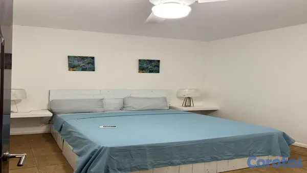 casas vacacionales y villas - VILLA EN JUAN DOLIO EN METRO PRIMER NIVEL 4