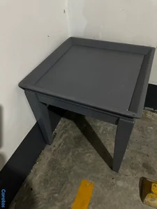 Mesa de Madera ( ideal para juegos de cartas y dominó)