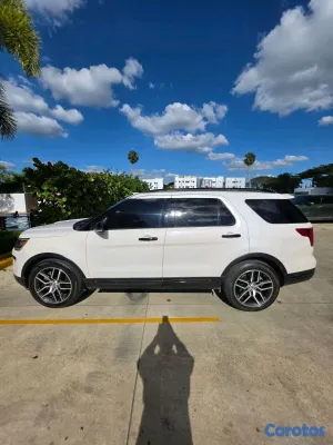 jeepetas y camionetas - Ford Explorer sport 2018 8