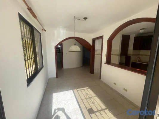 casas - vendo casa en residencial santo domingo 7