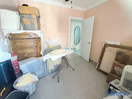 apartamentos - vendo Evaristo Morales tercer nivel tres habitaciones con su baño dos parqueos  14