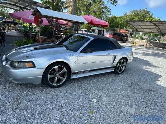 carros - Se vende Ford Mustang convertible 2001 3.8 V6 precio 375.000.00 2