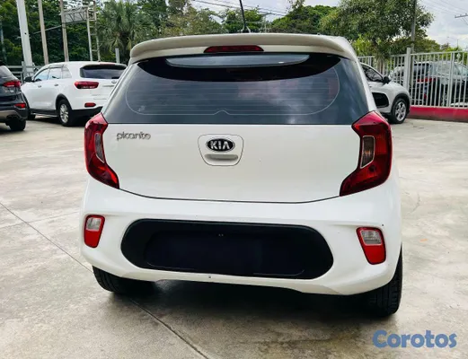 carros - Kia picanto 2018 8
