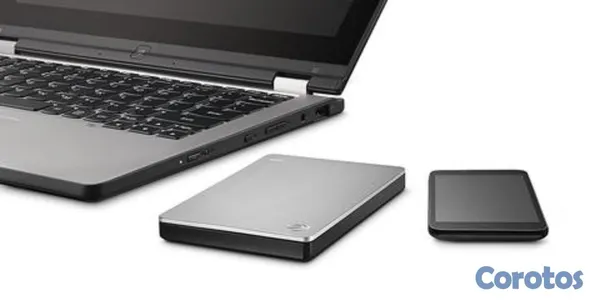 computadoras y laptops - DISCO DURO EXTERNO PORTABLE 2TB USB 3.0 SEAGATE 4