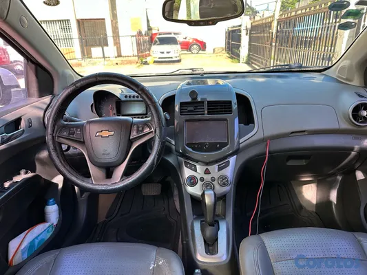 carros - Chevrolet Sonic LTZ 2015 8