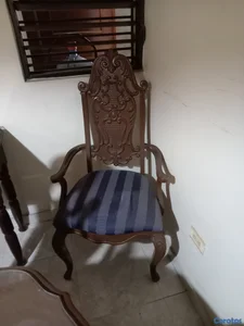 Juego de comedor antiguo 