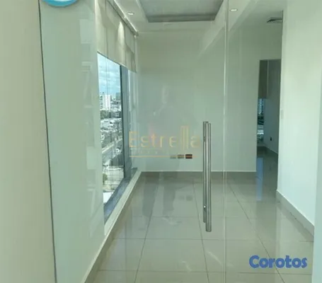 oficinas y locales comerciales - Local comercial de 4 oficinas (140mt2) en alquiler  en el sector de Bella Vista 4
