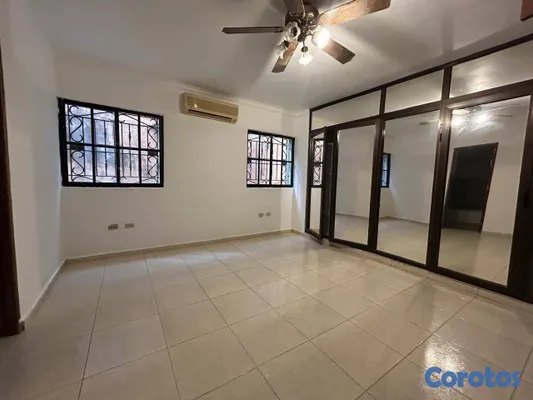 apartamentos - Apartamento en 1er nivel en venta en Mirador Norte 9