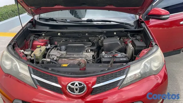jeepetas y camionetas - Toyota rav4 2015 4