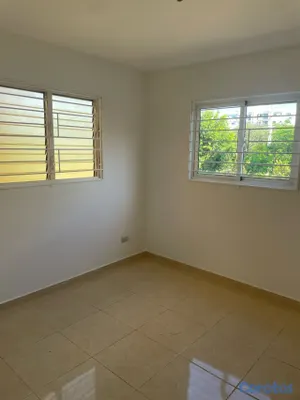 apartamentos - Apartamento en Venta Residencial Allegros 2do nivel de 90 mts 9
