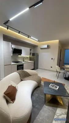 apartamentos - Se alquila, Apartamento 1Hab Amueblado Fino en Pis 3