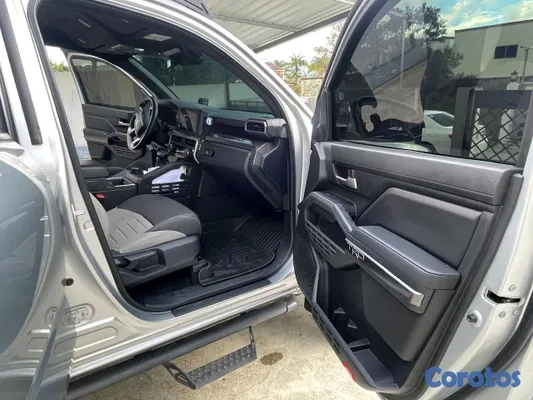 jeepetas y camionetas - Toyota tacoma trd pro 2024 clean carfax  8