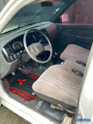 jeepetas y camionetas - mitsubishi l200 2002  3
