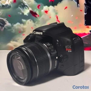 Cámara Canon T2i excelente condiciones graba video en full HD.