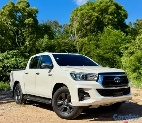 jeepetas y camionetas - Toyota hilux srv 2020 2