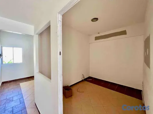 oficinas y locales comerciales - Plaza Náutica, El Cortecito: oficina de 32 m² por US$700 7