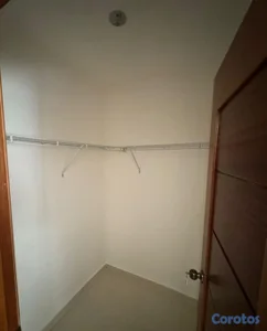 Vendo confortable Apartamento Ave. Jacobo Majluta.