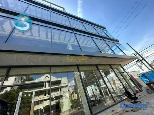 oficinas y locales comerciales - Local Comercial En Alquiler En Renacimiento 2