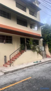 Rento apto estudio en Los Jardínes del Norte 

